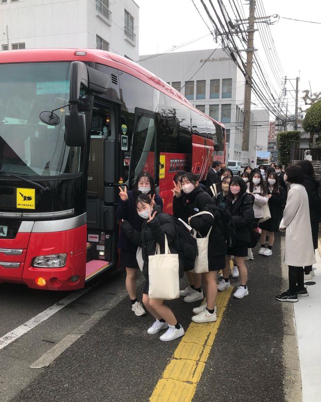 明日の歯科衛生士国家試験に向けて出発！
がんばれ！がんばれ！  #宮崎歯科技術専門
#しかせん
#歯科衛生士
#歯科技工士
#国家試験
#合格
